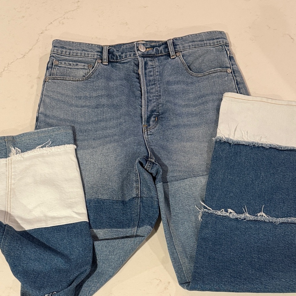 La Vie Two-Tone Blue and White Relaxed Jeans size 30